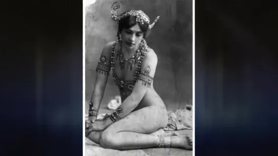 22 PHOTOS OF MATA HARI- DUTCH EXOTIC DANCER, COURTESAN AND NOTORIOUS WWI SPY FROM 1905-1917