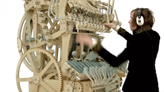 Wintergatan - Marble Machine (music instrument using 2000 marbles)