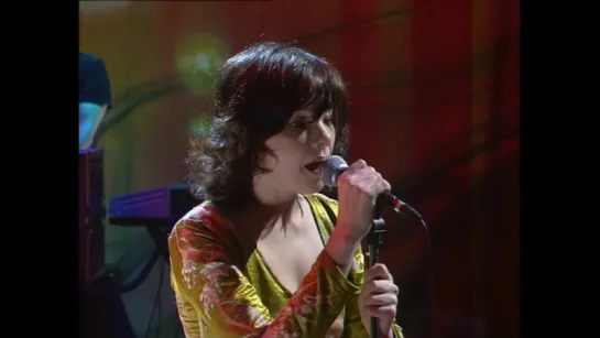 Björk - Hunter live (HD 720p) - Later with Jools Holland (1997) - Bjork