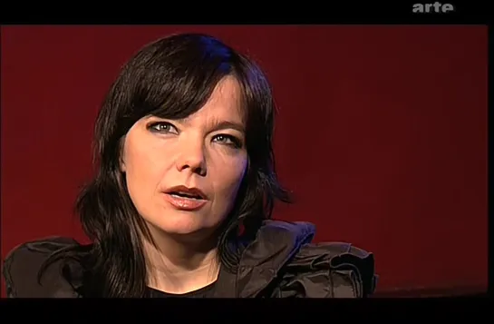 Bjork interview on Music Planet 2Nite (2002) part 3