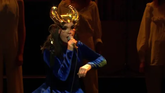 Björk - Unravel - live at Harpa, Reykjavik (24-Oct-2021) - Bjork