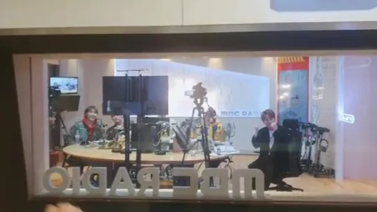 200423 MBC StarryNight Radio (@.starnight959) Instagram Update #2