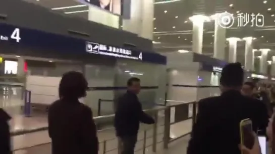 23/10/2015 JKS Shanghai airtport