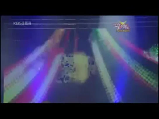 081226 KBS2 Music Bank - Wild Eyes (by Shinhwa)