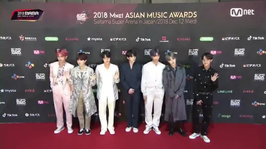 Red Carpet with BTS│2018 MAMA FANS CHOICE in JAPAN 181212