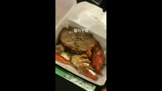 170804 Key Instastory 'Chilli Crab'