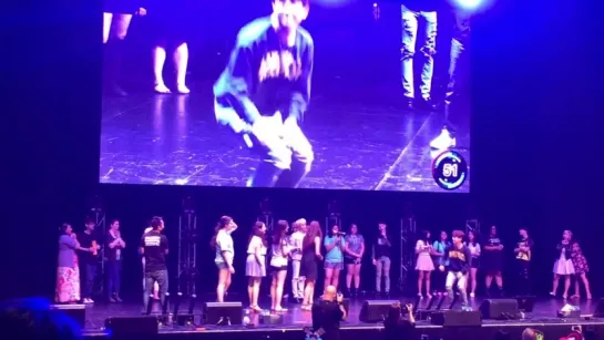 SHINee in Dallas Fanmeet Onew Charades