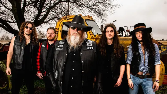 TEXAS HIPPIE COALITION — Moonshine (official video • 2019)