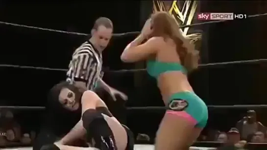 Paige vs Audrey Marie