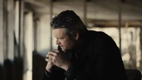 Blake Shelton - God's Country  • 11-04-2019 Officiel video