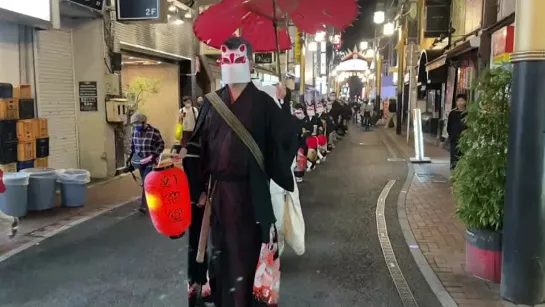 ハロウィンに現れた「狐の嫁入り」