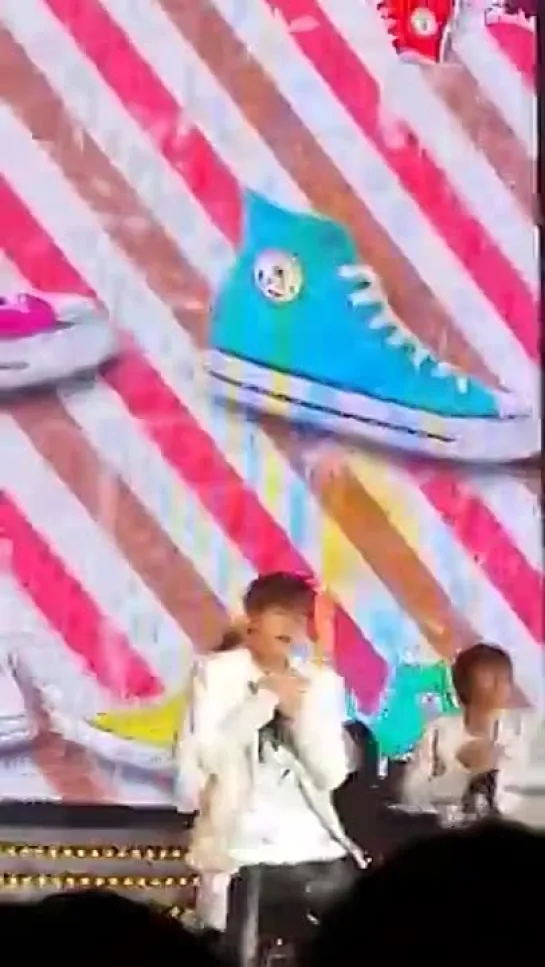 `FANCAM` 150328 | Bangtan  -  Converse High @ 2015 BTS Live Trilogy Episode I. BTS Begins (День 1)