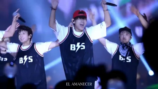 `FANCAM` 150829 | Bangtan - 흥탄소년단 @ The Red Bullet (Гонконг)