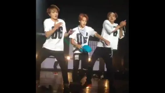 `FANCAM` 150808 | Bangtan @ The Red Bullet (Бангкок, Таиланд)