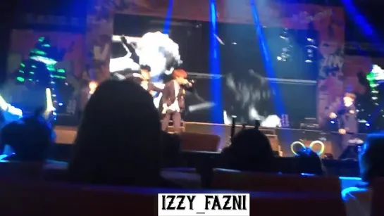 `FANCAM` 141213 | Bangtan - Hip Hop Lover @ The Red Bullet (Сингапур)