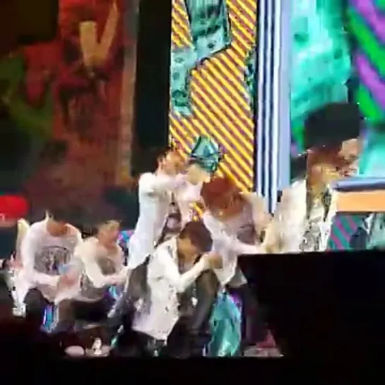 `FANCAM` 141207 | Bangtan  @ The Red Bullet (Манила, Филиппины)