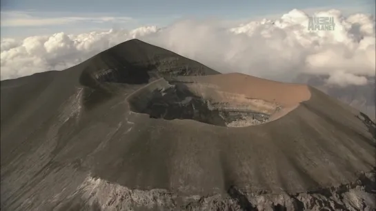 Wildest Africa E03 Ngorongoro - Born of Fire