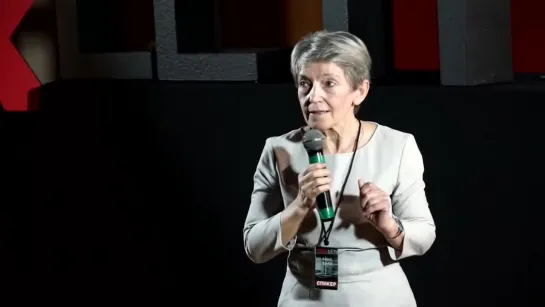 Искусство быть небанальным - Anna Vall - TEDxLETI