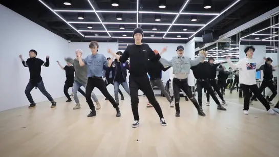 ATEEZ (에이티즈) – WONDERLAND [Dance Practice]