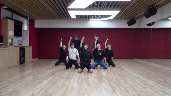 [180818] Stray Kids - My Pace » Dance Practice