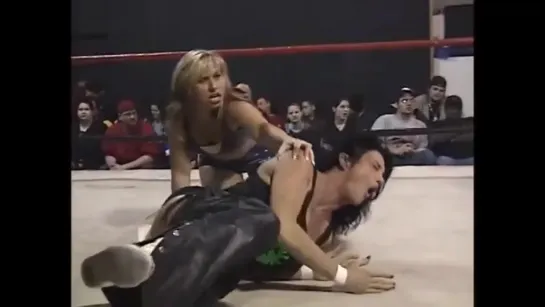 Lexie Fyfe vs Sherri Martel