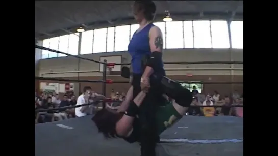 Mickie Knuckles vs Ann Thraxx