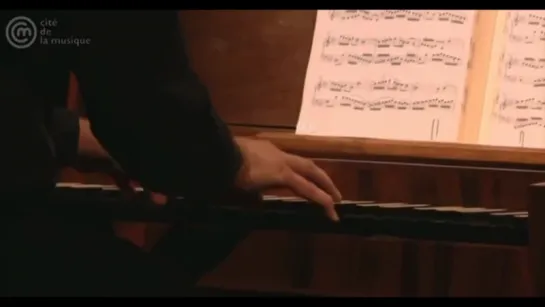 780 J. S. Bach - Two part Invention  F minor - BWV 780 - Benjamin Alard