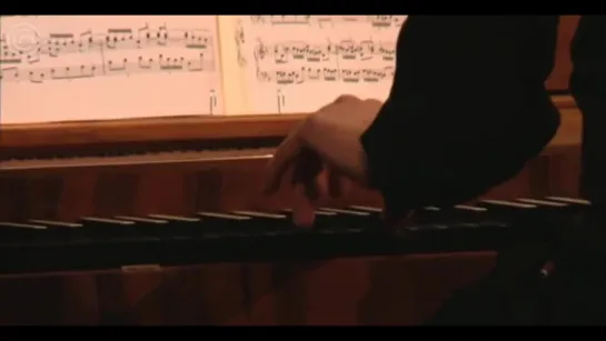 790 J. S. Bach - Three part Invention or Sinfonia  D minor -- BWV 790 - Benjamin Alard hapsichord