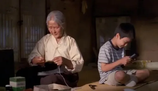 Sang Woo y su abuela (Jibeuro (The Way Home), 2002) Lee Jeong-hyang [Todos los caminos llevan a casa/Camino a casa]