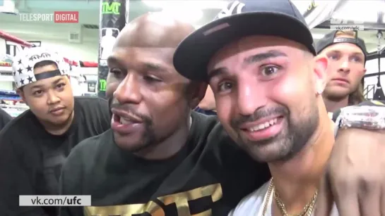 MAYWEATHER  MALIGNAGGI TEAM UP TO CLOWN “SUCKER“ MCGREGOR; HINT AT SETUP AND STRATEGY TALK