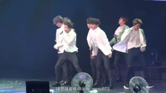 `FANCAM` Bangtan - boy meets evil @ 2017 BTS LIVE TRILOGY EPISODE III THE WINGS TOUR ~Japan Edition~.