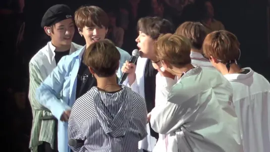 `FANCAM` 170622 2017 BTS LIVE TRILOGY EPISODE III THE WINGS TOUR ~Japan Edition~ (Сайтама, Япония). 2:34