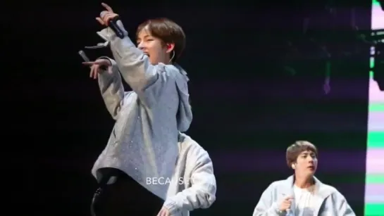 `FANCAM` 170323 Bangtan - Bapsae @ 2017 BTS LIVE TRILOGY EPISODE III THE WINGS TOUR (Ньюарк, США).