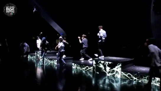 `BACKSTAGE` MAMA 2015 Backstage GOT7  BTS Collab. Rehearsal