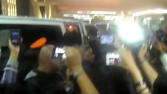 `FANCAM` 150728 | Bangtan @ MEX Airport, прибытие в Мексику