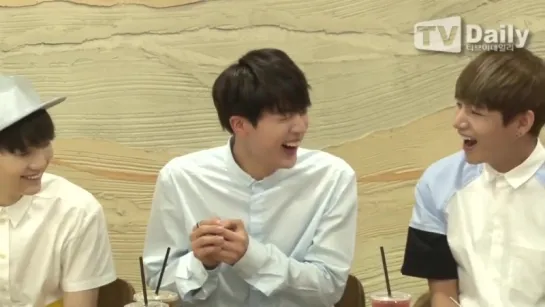 `NEWS VIDEO` 150612 | Bangtan @  Shanghai TV - Han Yu Xing Dong Tai (Star Interview)