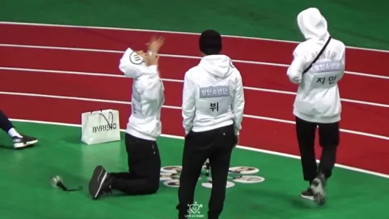 `FANCAM` 170116 2017 ISAC Lunar New Year Special.