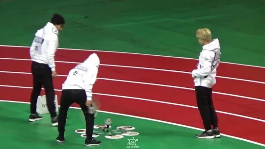 `FANCAM` 170116 2017 ISAC Lunar New Year Special.