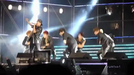 `FANCAM` 140831 | Bangtan - Danger @ Lotte Family Concert