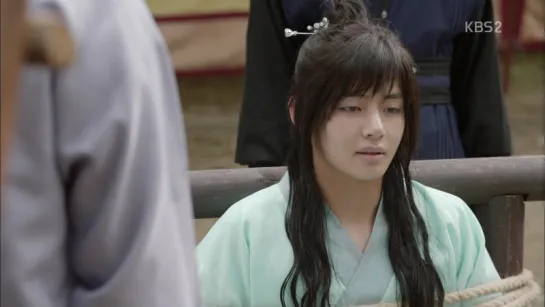 `DRAMA:CUT` Hwarang: The Beginning (Эпизод 4, сцены с Тэхеном).