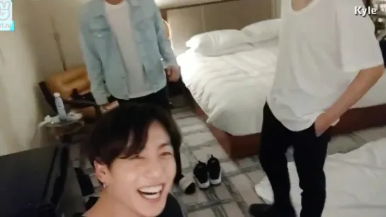 Трансляция BTS на V Live 19.05.2019 (Jungkook, Jimin, Jin, V)