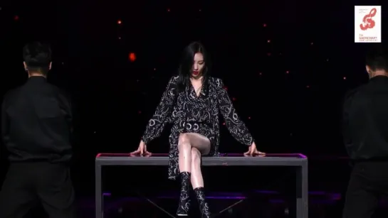 Sunmi - Heroine + Gashina @ 7th Gaon Chart Music Awards 180214