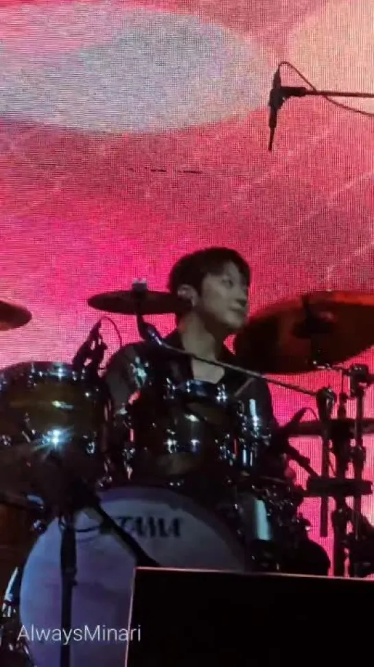 07.10.23 2023 Busan International Rock Festival FTISLAND — Paradise Minhwan focus