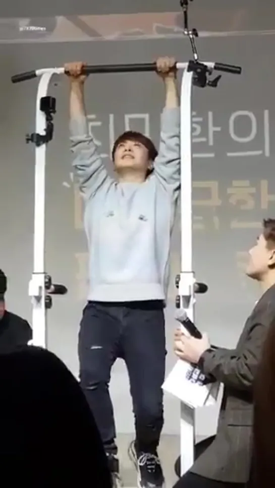 31.01.20 minhwan @ fanmeet - pull-up