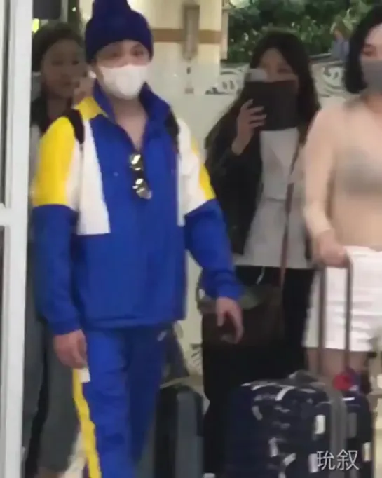 06.05.19 ftisland @ airport