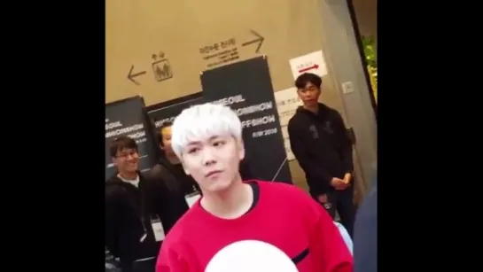 23.03.18 Hongki @ Skullhong Pop-Up Store 6