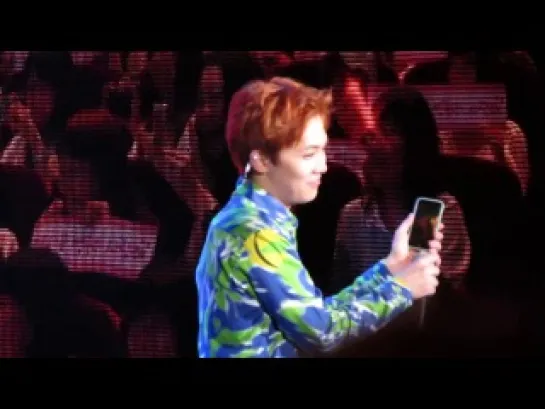 29.06.2014 Hongki calling Jaejin @ Taiwan fanmeet "Hongki's Proposal"