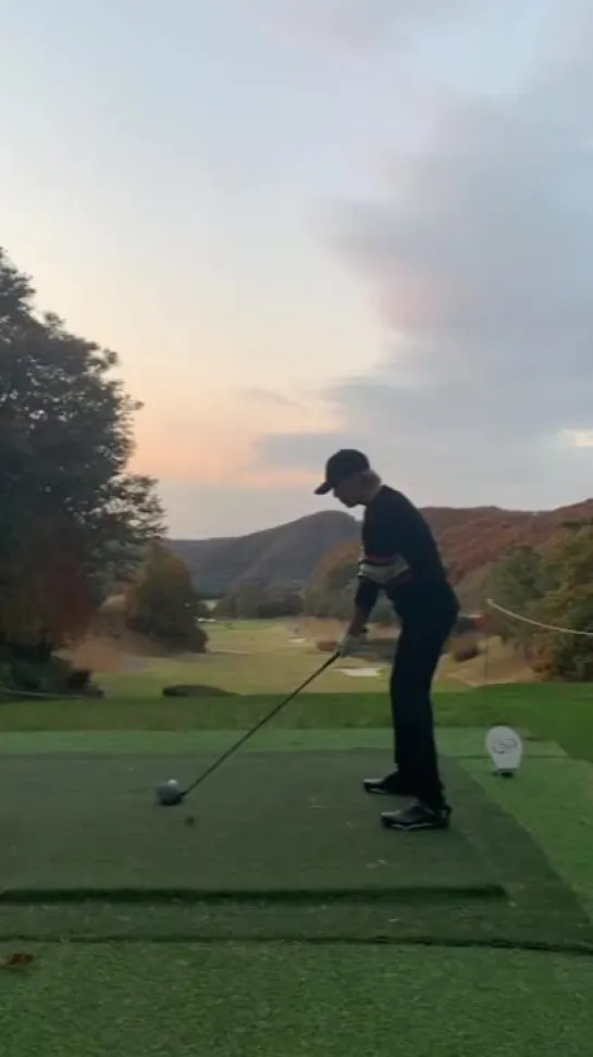 30.10.21 instavid skullhong12 - golf