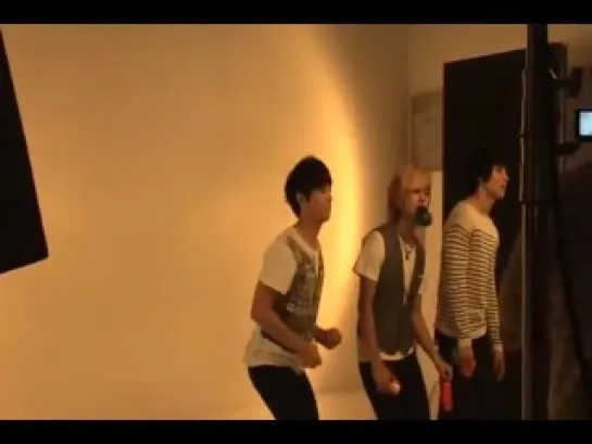 FTIsland @ Baviphat Photoshoot BTS [2]