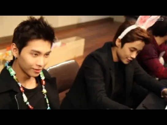 FTISLAND 5TH MINI ALBUM [THE MOOD] Fan Signing Event